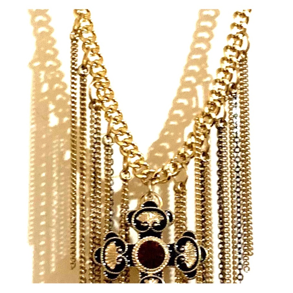 Fantasy jewelry cross earrings and necklace set